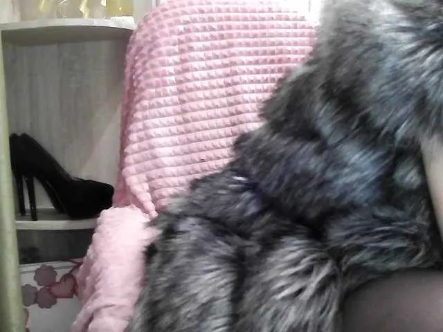 -Squirrel — Hi all! I'm Nika. I love it when greetings and compliments are in the form of tokens) Lovens-from 2t per message. 