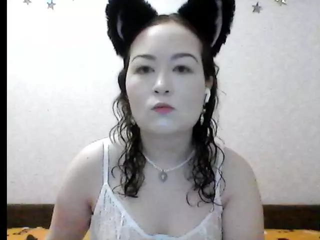 Offline -tiny-nika- on BongaCams