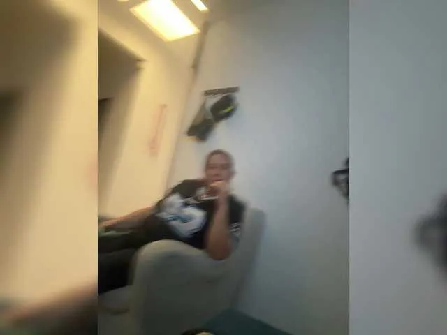 AfroditaMilf69 on BongaCams