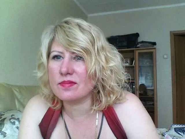 Offline alenka74 on BongaCams