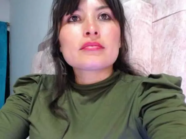 alexandra-94 on BongaCams