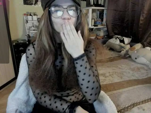 Offline AlexIam on BongaCams