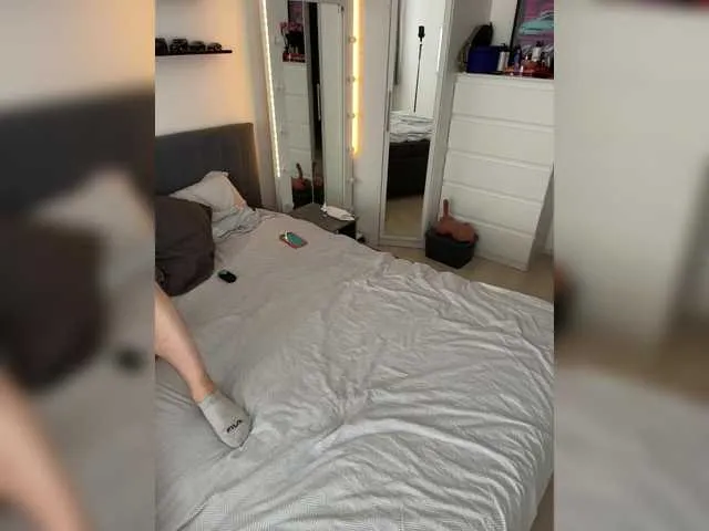 Freechat AlexMir69 on BongaCams