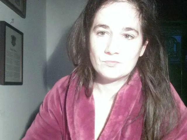 AmanelWhite — Freechat on BongaCams