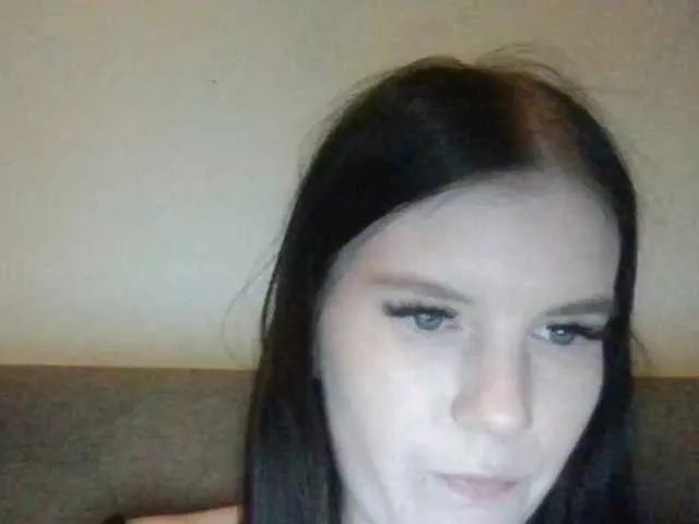 Amelia2004 on BongaCams