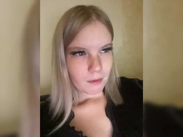 Amelia2004 on BongaCams