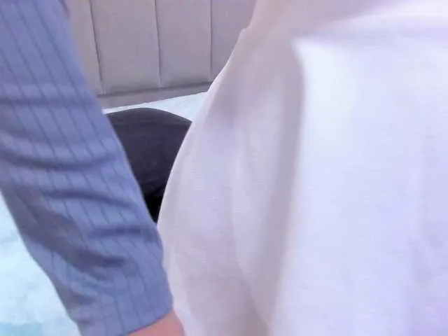 Offline AmyJoness1 on BongaCams