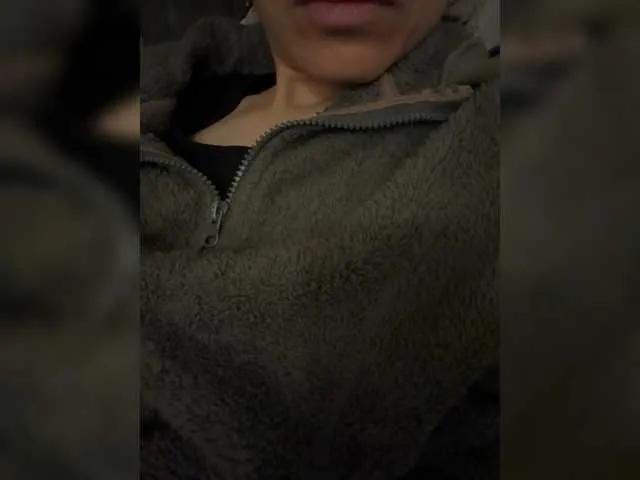 Offline AndreElis on BongaCams