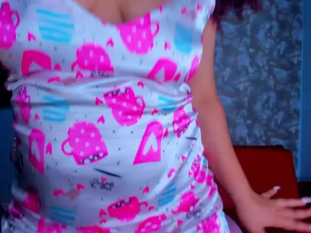 Offline AngelaCoffe on BongaCams