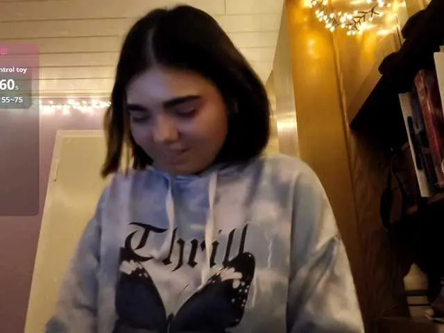 Offline AureliaHoman on BongaCams