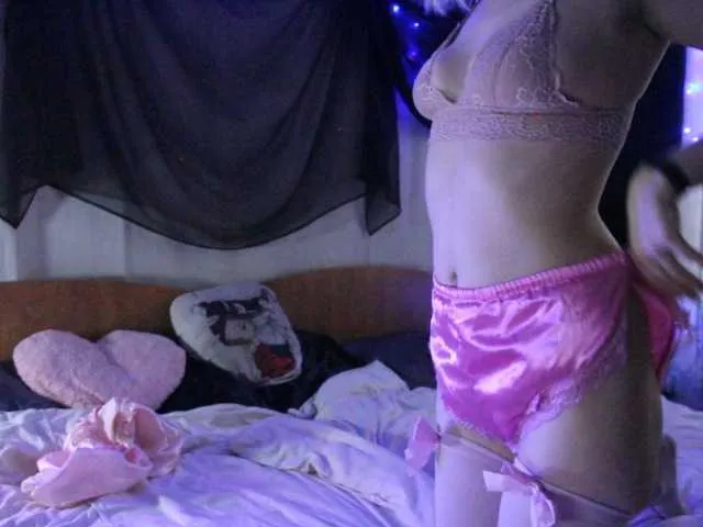 Avny-Loki on BongaCams