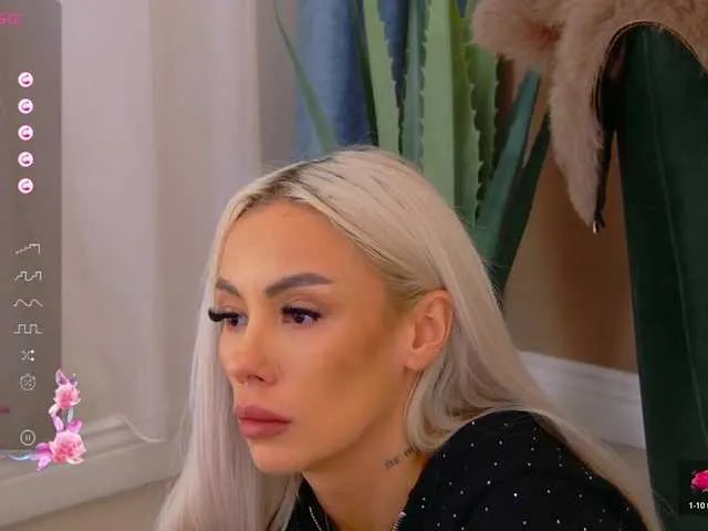 Offline BailleyRush on BongaCams