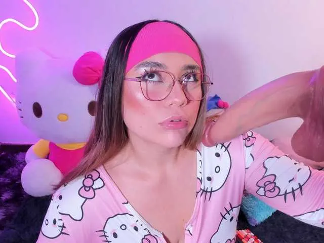 Offline Belacurvyx on BongaCams