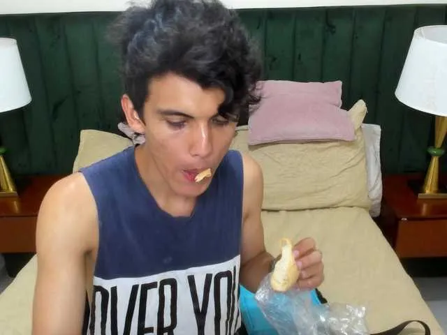 BlakeAndAllisa on BongaCams