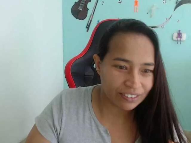 Offline CamilaSexHot on BongaCams