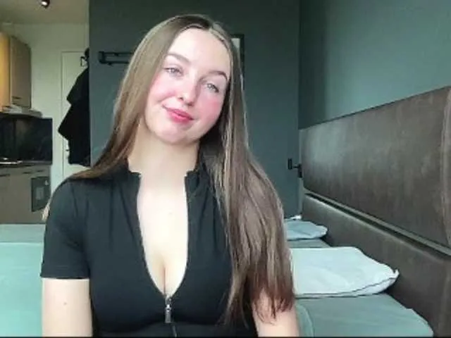 CharlotteNatural's avatar