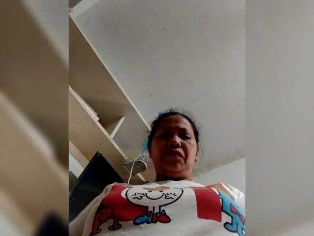 Chatty22 on BongaCams