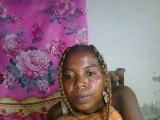 Christina-2 — Hey, welcom in my room love. this is my menutits, Boobs ; 20pussy 40ass asshole 50full naked : 100 kiss muah