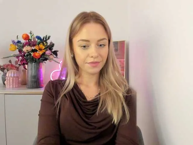 Offline CindyGlam on BongaCams