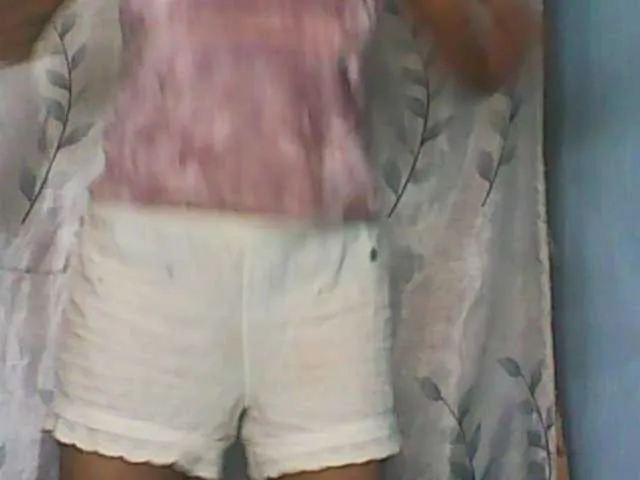 Cute0403 on BongaCams