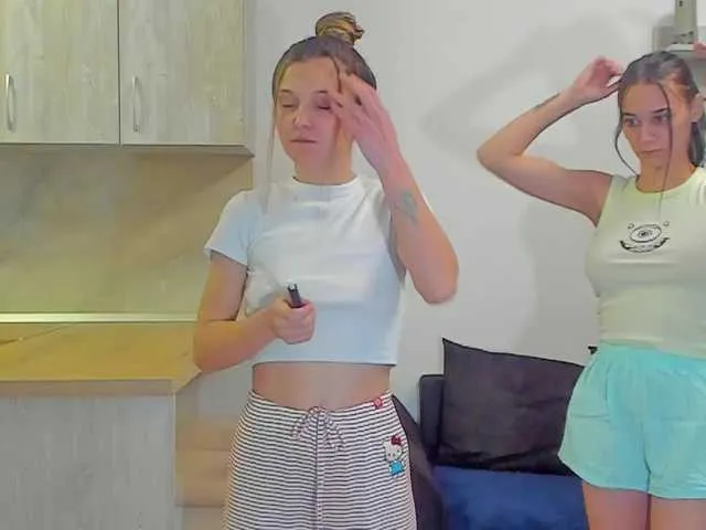 Cutebabes0 on BongaCams