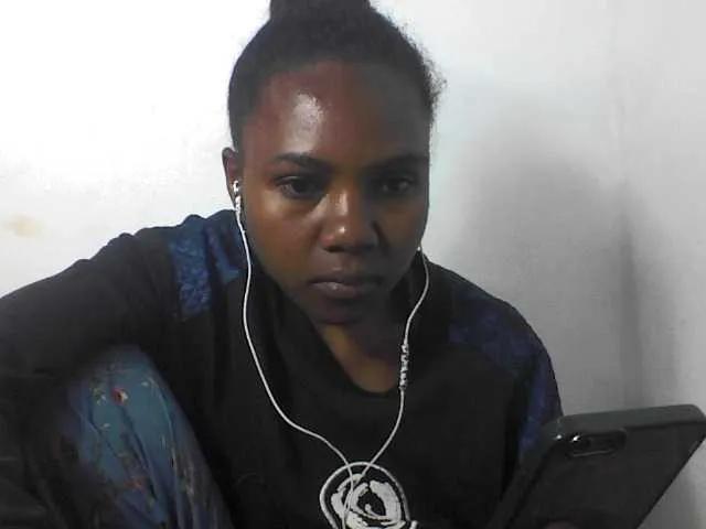 Freechat Cutie12 on BongaCams