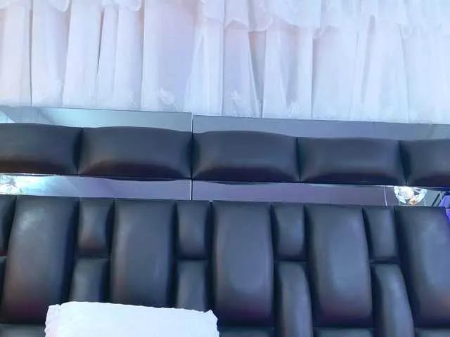 DahianaMoss on BongaCams