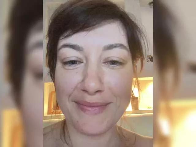 Freechat Ekaterina-2017 on BongaCams