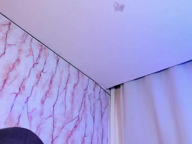 ELECKTRA-SWEET — C2C excites me, I love seeing how you rub your cock while your eyes go straight to my pussy, prudent timing and the desire for more excites me