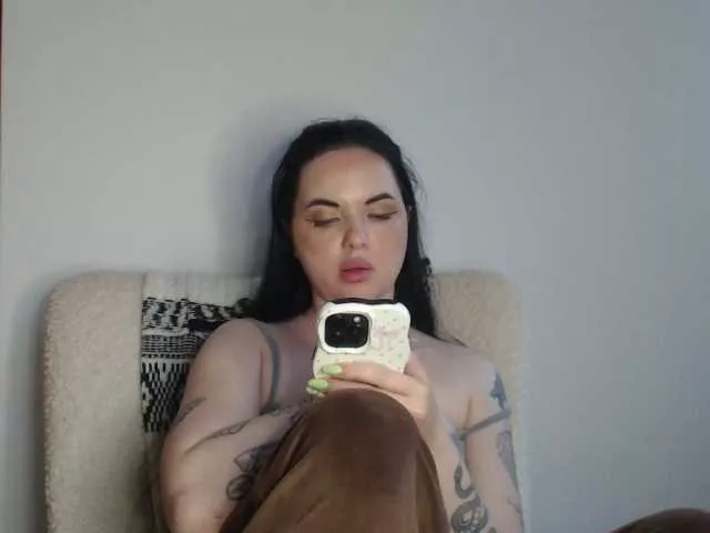 Offline Elithabeth7 on BongaCams