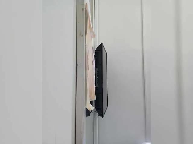 BongaCams ElizHarper is Freechat ElizHarper — I love rude and naughty guys who like to watch me touch myself and make me ask for more. Don't limit yourself honey, you'll turn my pussy on.