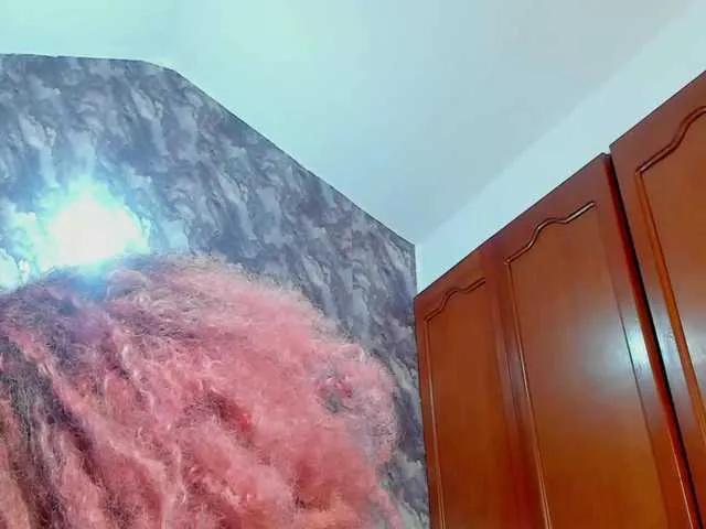 Freechat EMMAPARIS on BongaCams