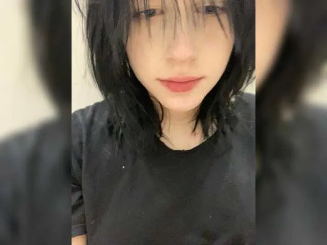 emog1rl on BongaCams