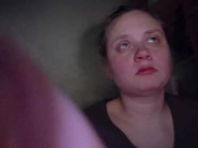 esterjohns on BongaCams 