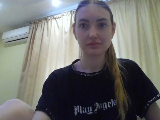 Offline EvaHarris on BongaCams