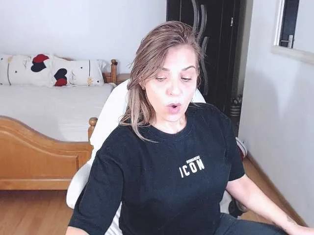 Evamaria2025 on BongaCams