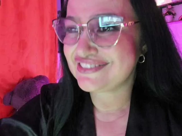 Gianahomi on BongaCams