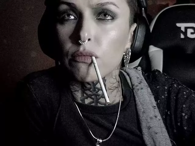 Offline Haermit on BongaCams