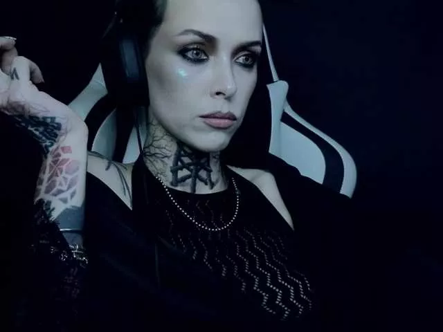 Offline Haermit on BongaCams