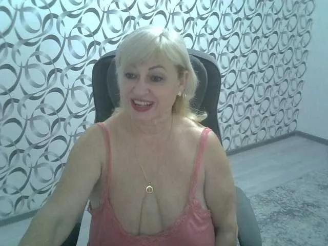 Freechat helen88888 on BongaCams