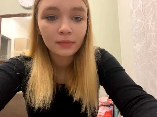 HerminiaLanting on BongaCams