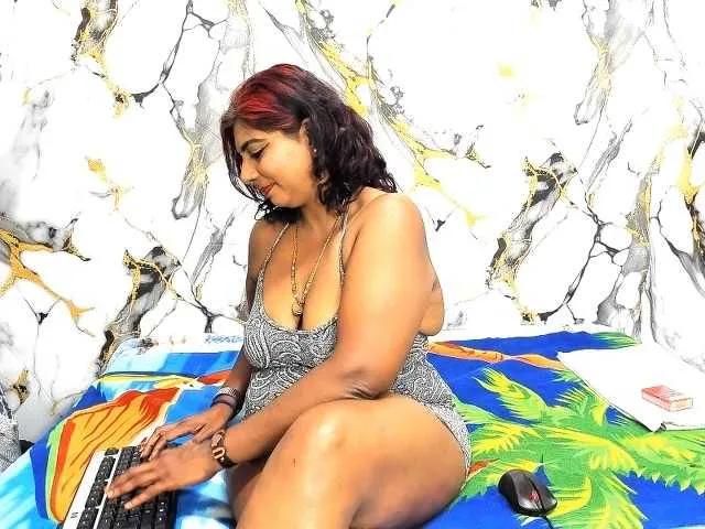 Freechat indianerotica69 on BongaCams