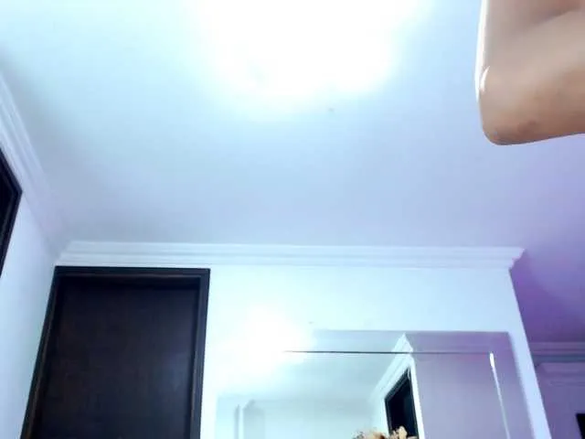 julietjohnson on BongaCams