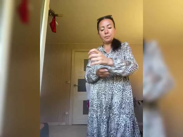 KarolinaMilf on BongaCams