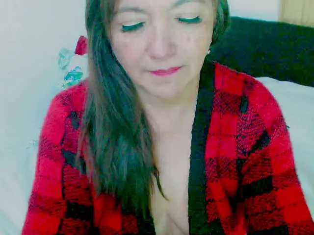 Offline Kendraline on BongaCams