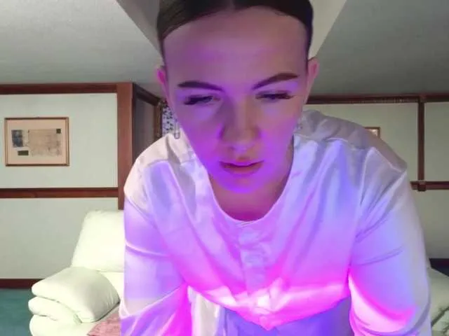 KiraRustle on BongaCams