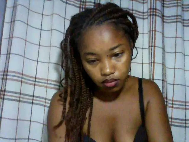 kylie11 on BongaCams