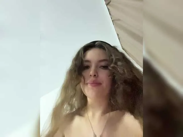 LadyEmily on BongaCams