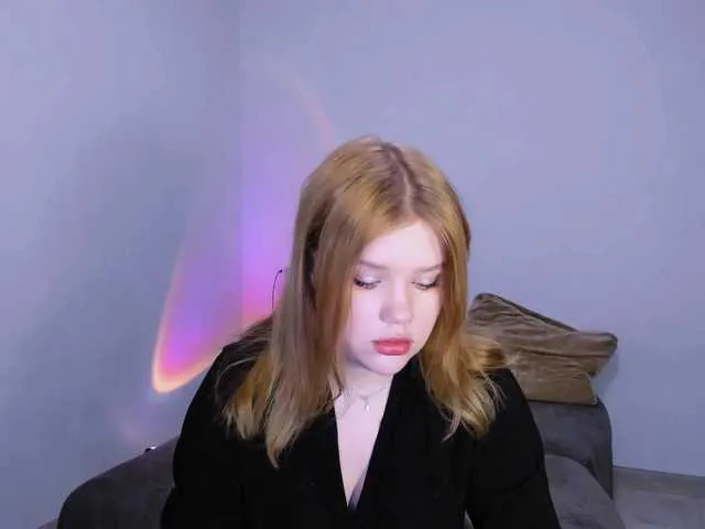 Offline Lasey on BongaCams