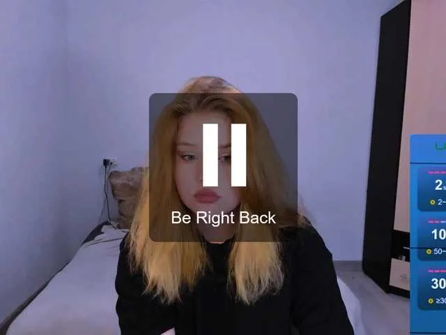 Offline Lasey on BongaCams